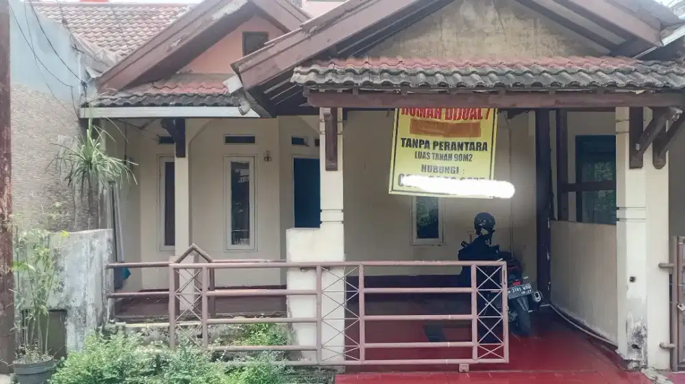 Di jual 1 unit rumah  tempat tinggal. Lantai bawah / 1/2 lamtai atas