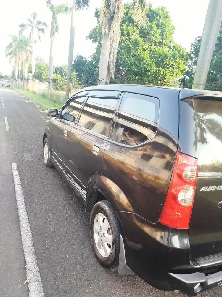 Toyota Avanza 2011 Bensin