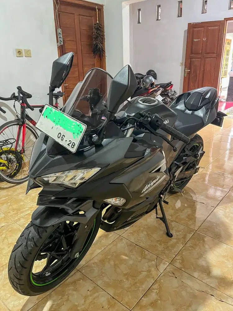 KAWASAKI NINJA 250 FI 2023