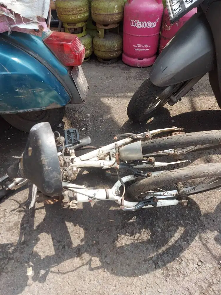 2 sepeda jual cepat