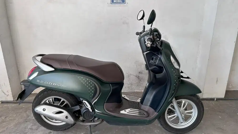 scoopy 2024 warna hijau