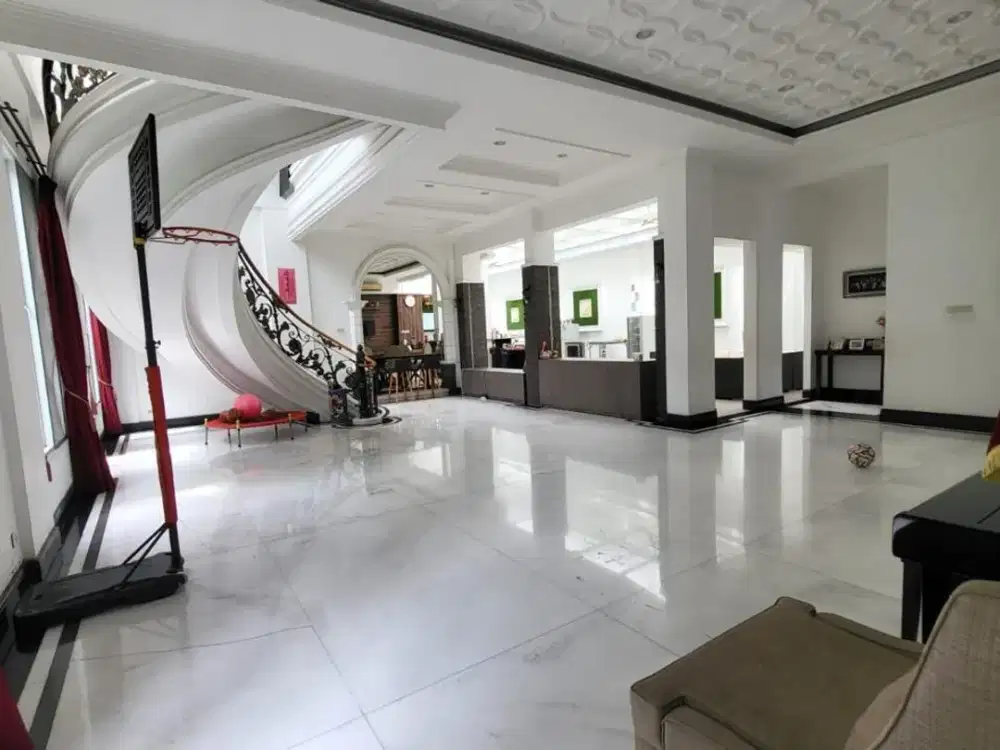 Dijual Rumah PIK BGM Ebony Hoek 4Lt Uk630m2 Full Renov Elegant BEST DEAL at Jakarta Utara