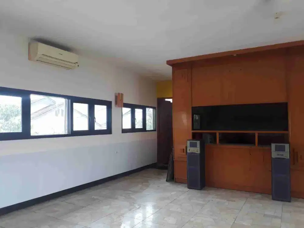 Jual murah ruko 2 lantai di Sukamenak