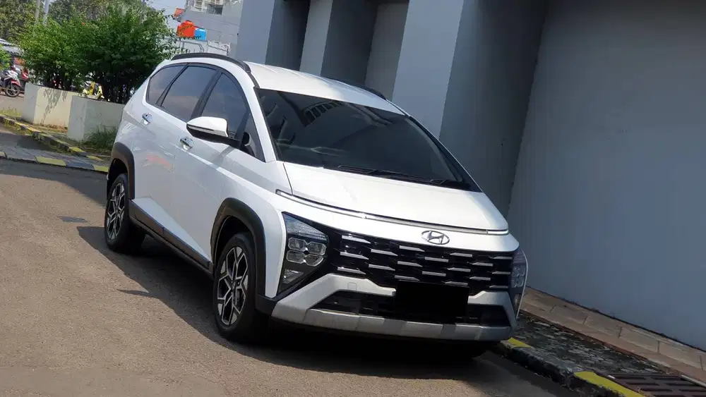 [ GARANSI 5TH ] Hyundai Stargazer X Prime 1.5 Captain Seat 2025/2026
