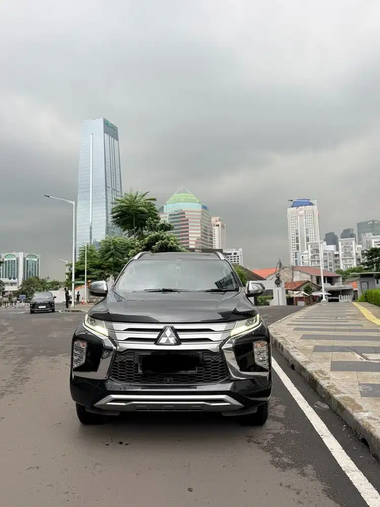 MITSUBISHI PAJERO SPORT DAKAR ULTIMATE 4x4 MATIC TERMURAH