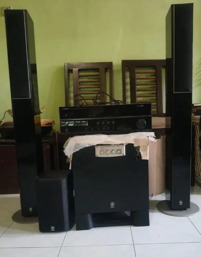 Yamaha Sound System 7.Soround