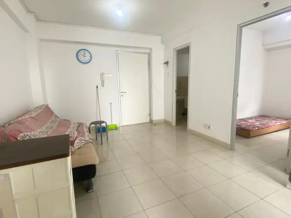 Jual Apartemen Green Bay Pluit Tipe 3 Bedroom Semi Furnished View Kolam Uk. 49 M2