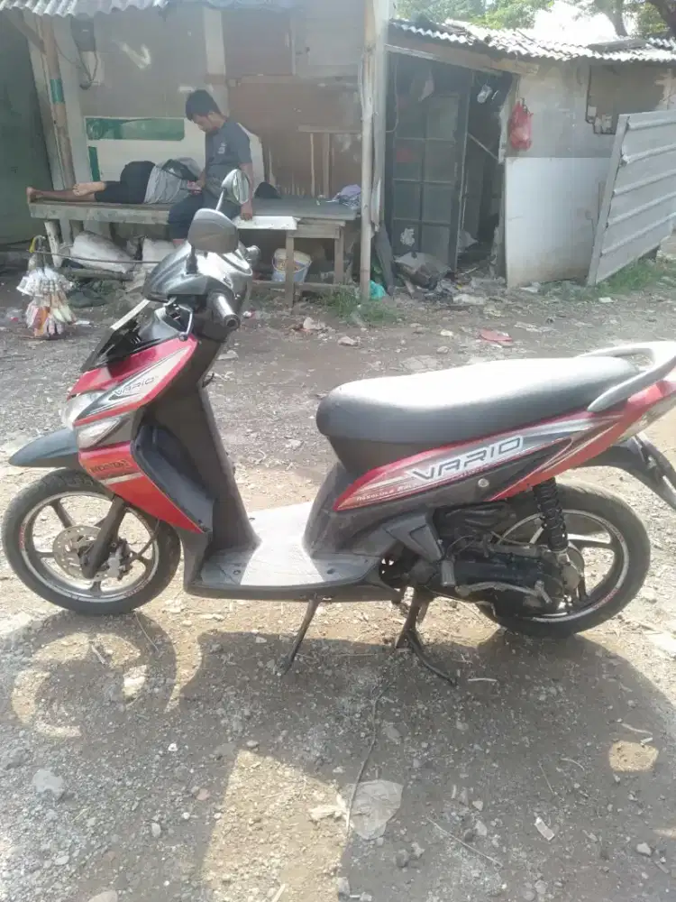 VARIO 110 KARBU
