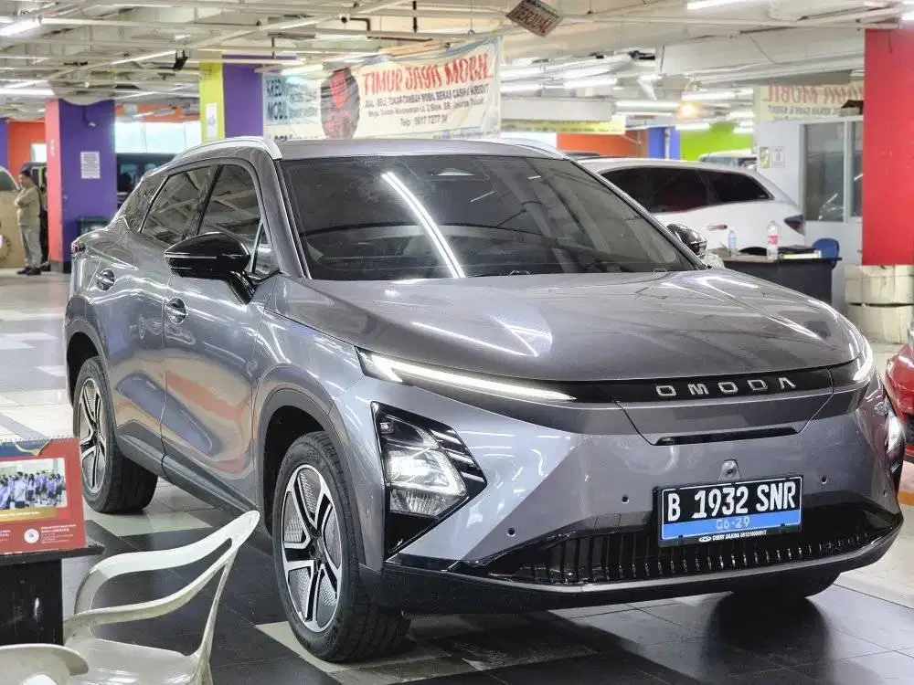 Chery Omoda E5 EV 2024 Abu-abu
