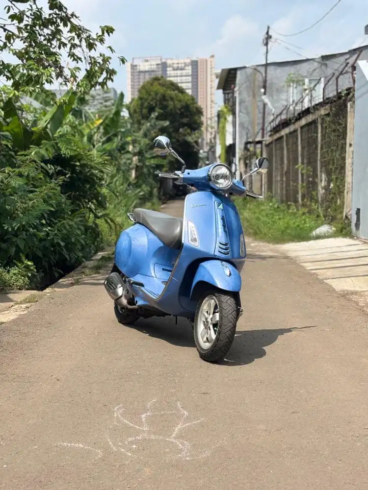VESPA PRIMAVERA 3VIE TAHUN 2014