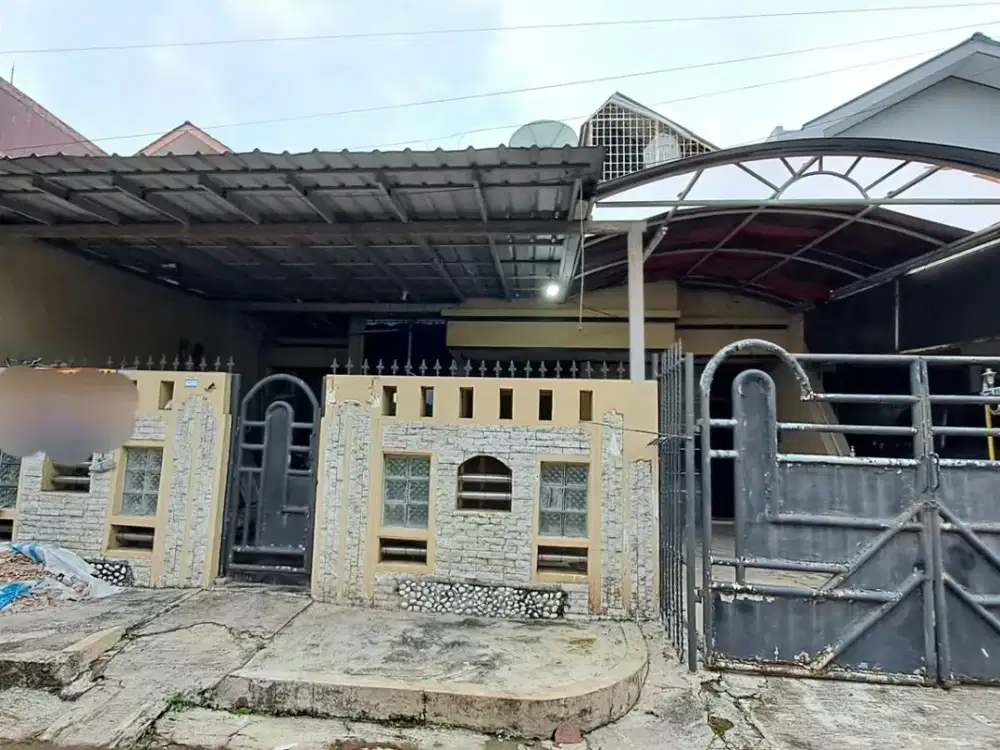 Lebar 9 Dekat Toll di Taman Modern Cakung