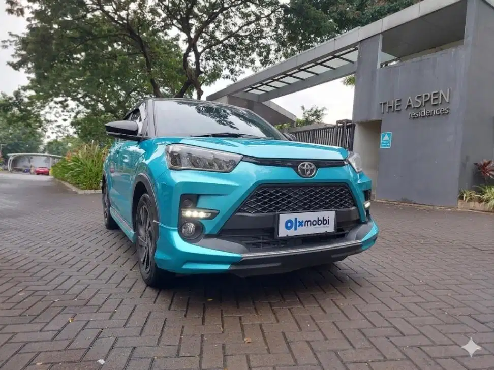 DP Murah Toyota Raize 1.0 GR Sport TSS Two Tone Bensin-AT 2022 CNZRB