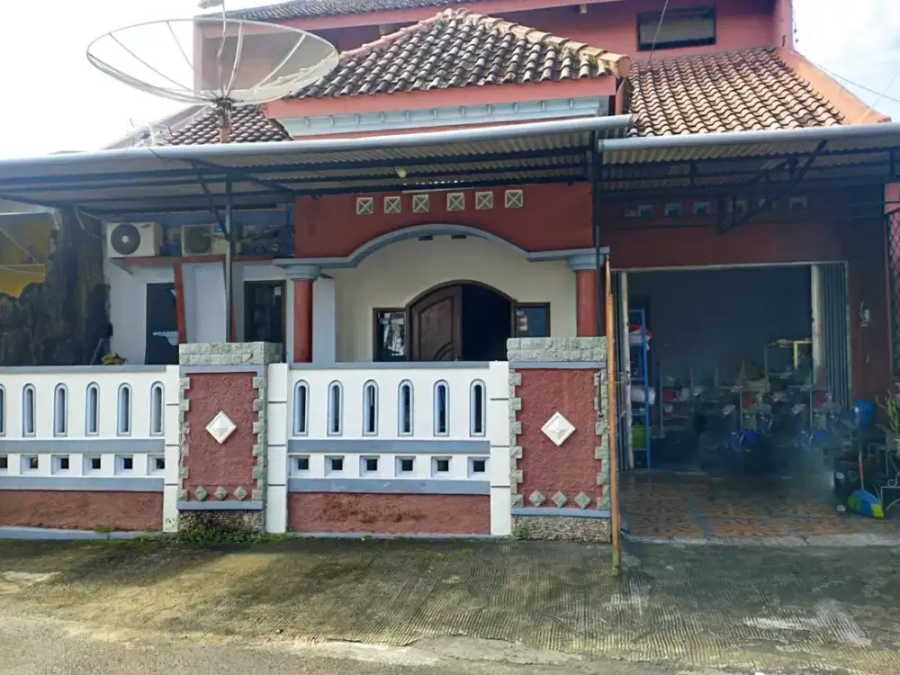 Dijual Rumah Lokasi Strategis Jl. Taman Borobudur Timur Semarang