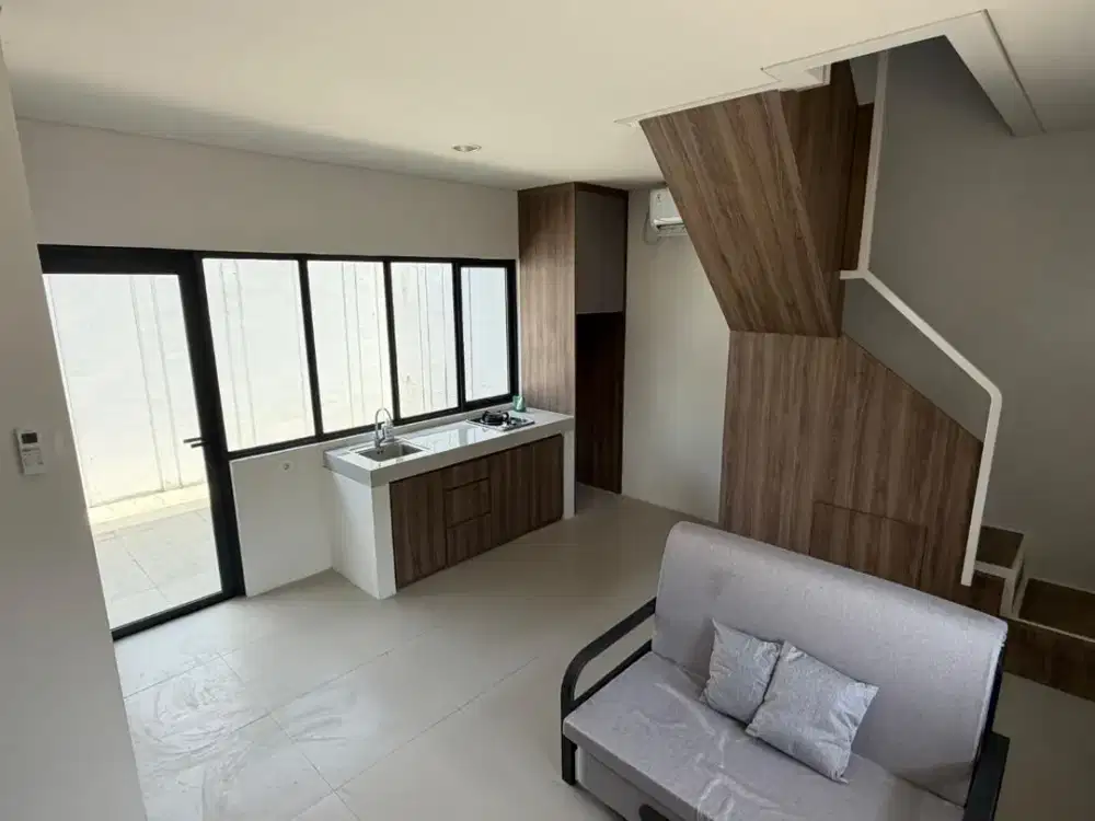 Disewakan Rumah Cityzen Park East, Legok, Tangerang, Full Furnish
