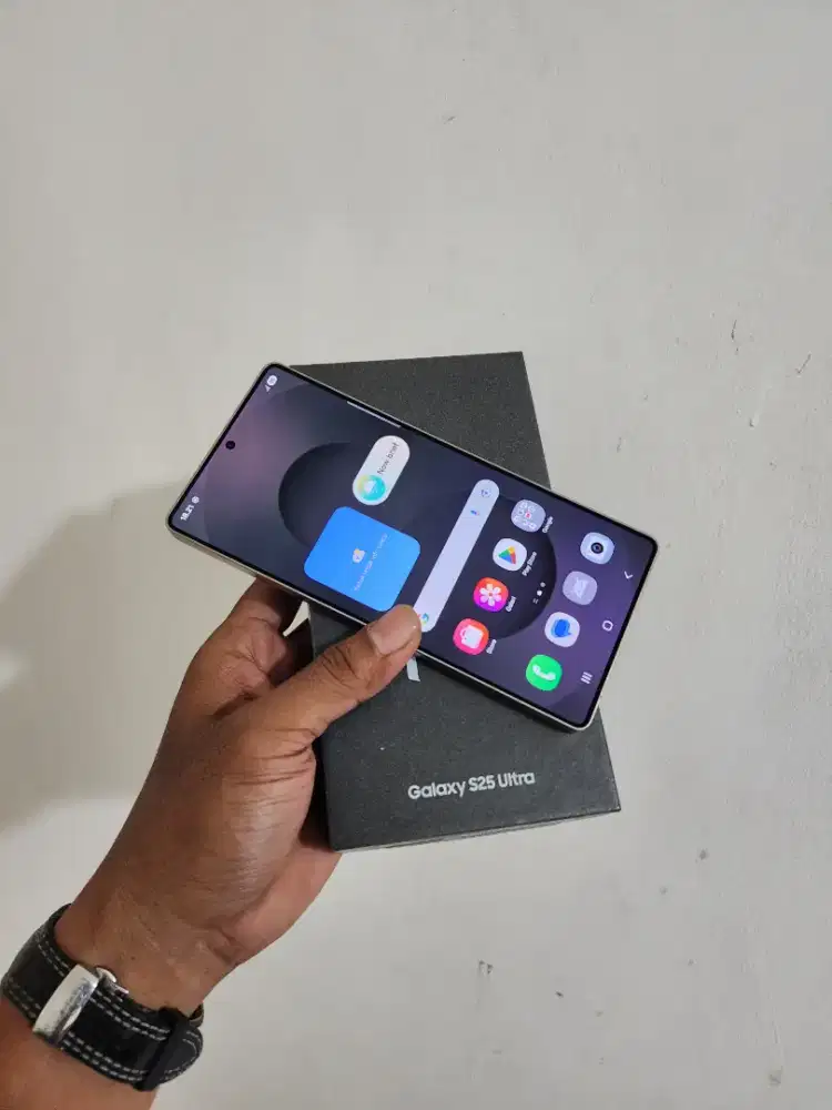 Samsung s25 ultra 12/1TB sein fullset ori like new