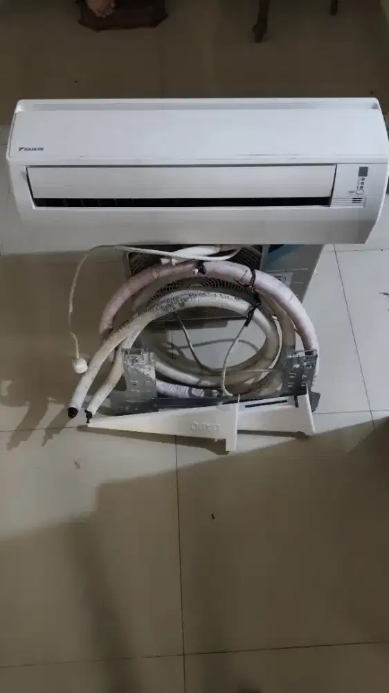 Daikin FTV 1/2 PK 2023  - Garansi Fungsi