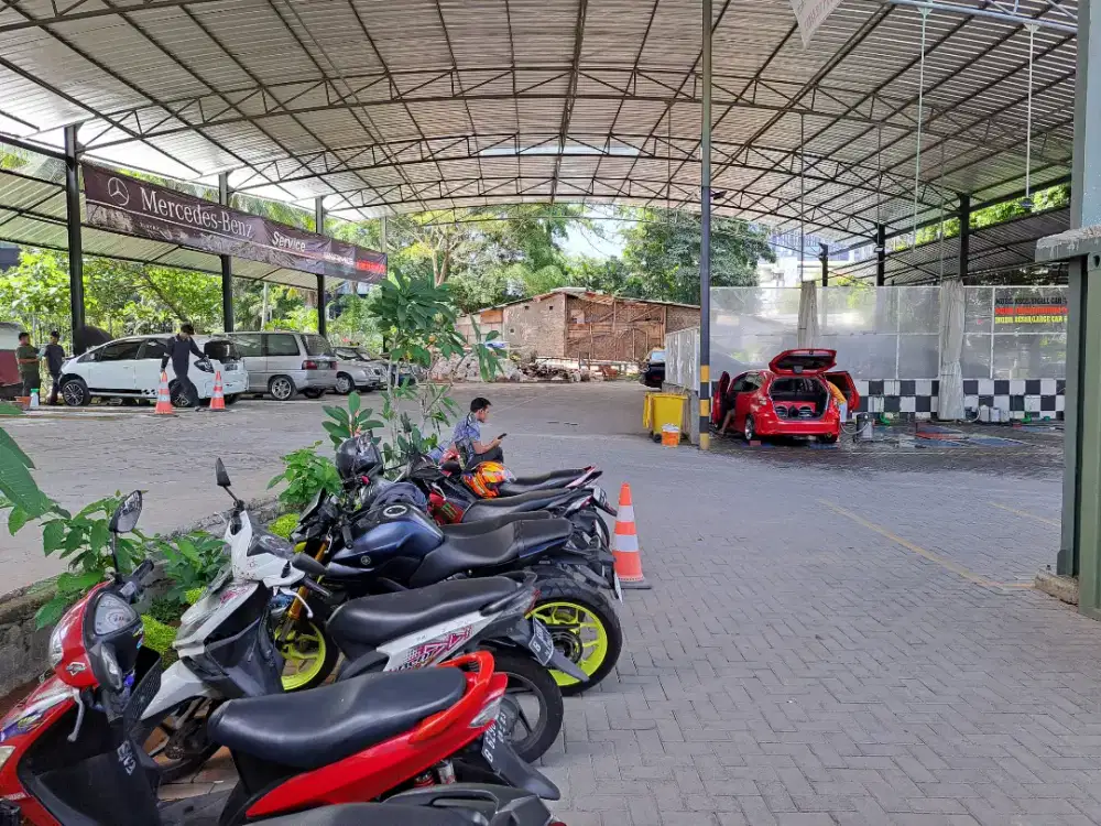 Tukas Poles Salon Mobil