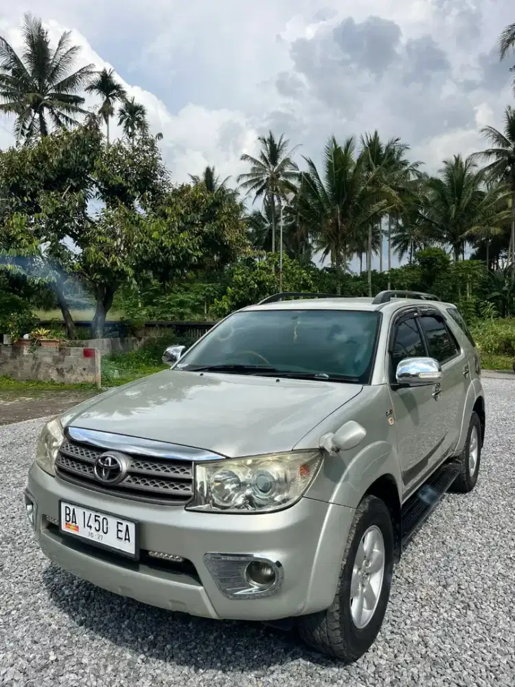 Fortuner g 2010 Diesel matic