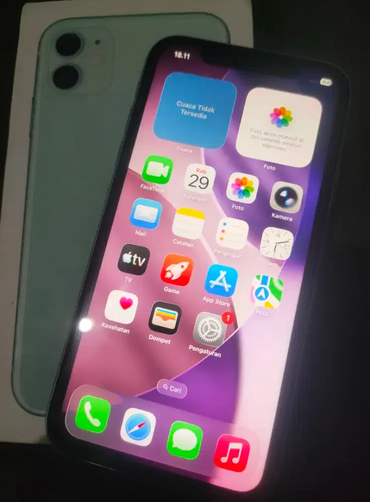 Iphone 11 64gb jaringan Alloperator terdaftar regist,lengkap