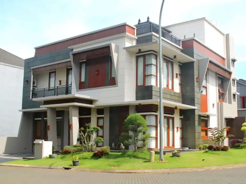 Rumah Baru Delatinos Dengan Taman BSD City, Serpong, Tangerang