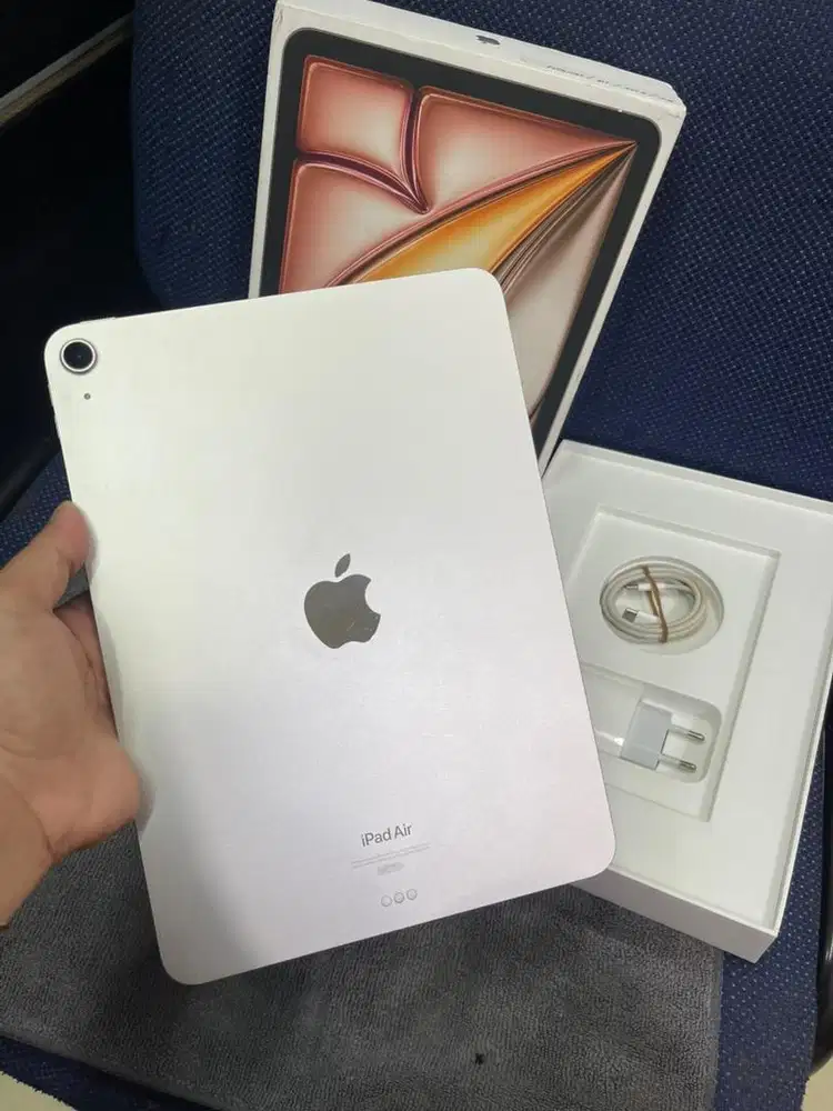 Ipad Air M2 128 Wifi starlight ex Ibox fullset
