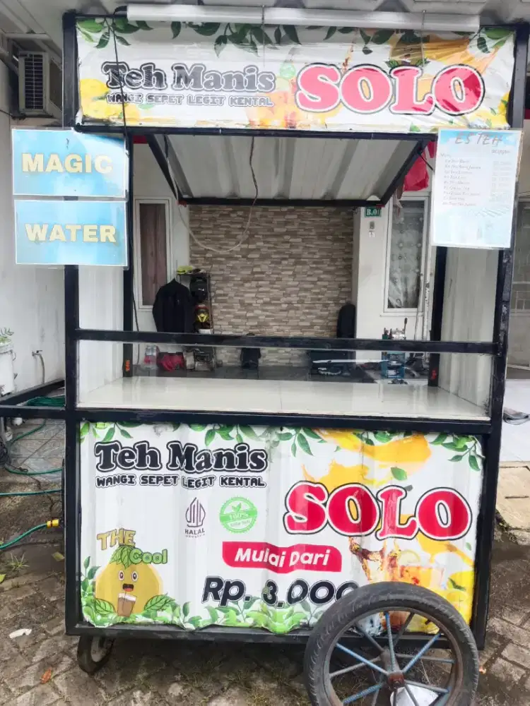 Gerobak es teh solo