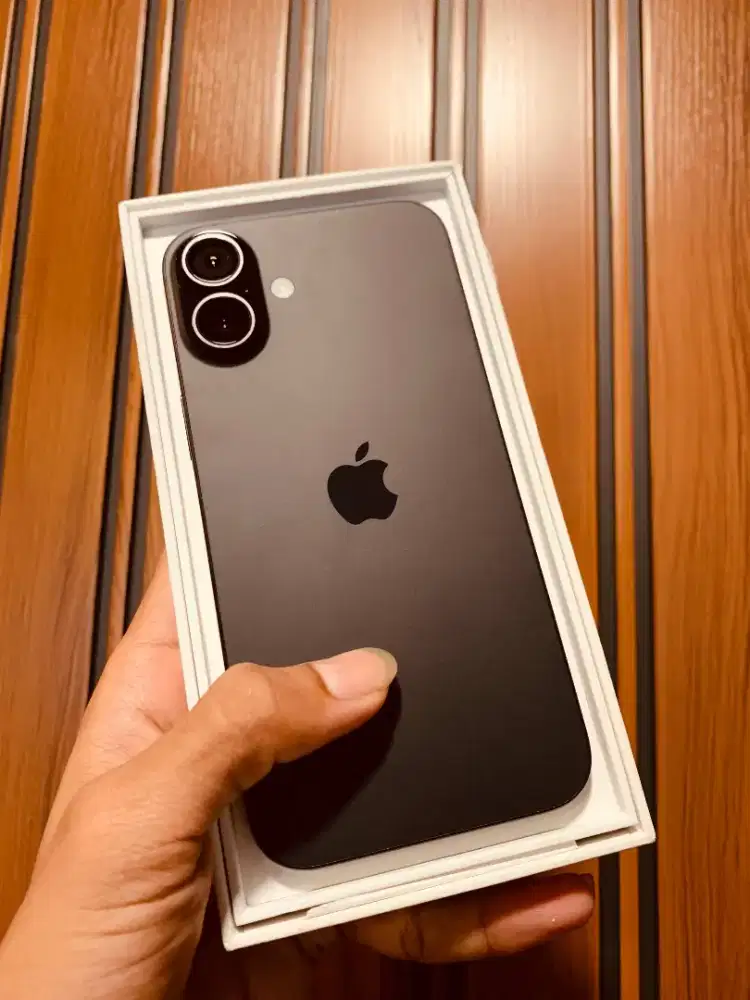 iPhone 16 plus black 128gb iBox