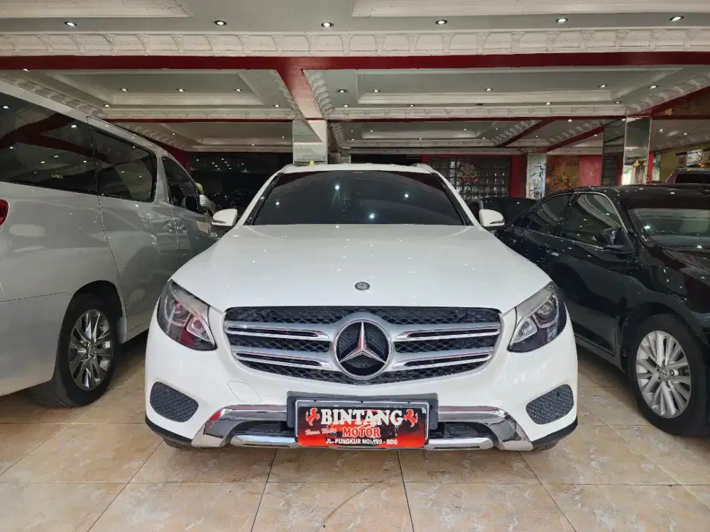 MERCY GLC250 AT 2017 PUTIH  / MODEL THN 2018 [BINTANG MOTOR]