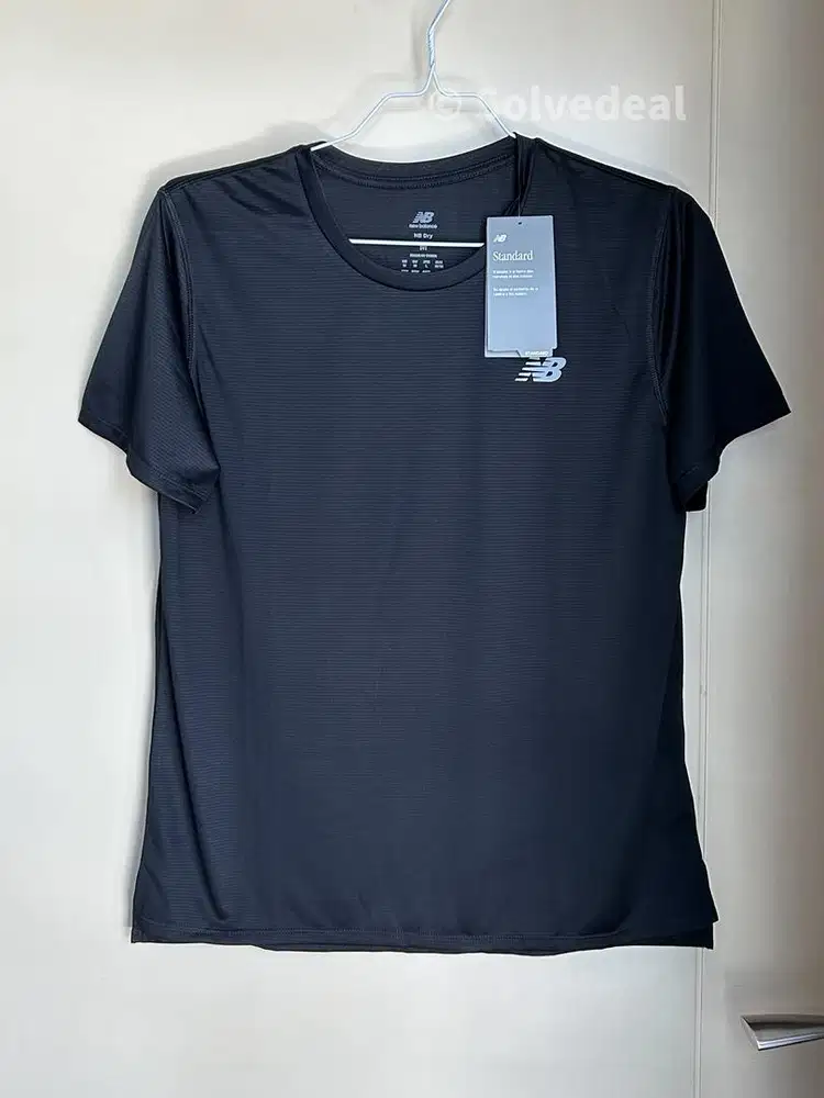 Kaos New Balance Sport Essentials Womens Tshirt Black Original