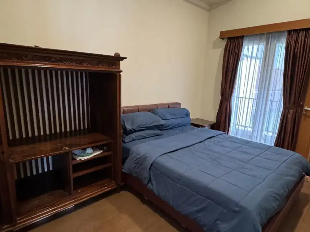 Rumah Posisi di Pojok, The Castilla BSD, Tangerang Selatan