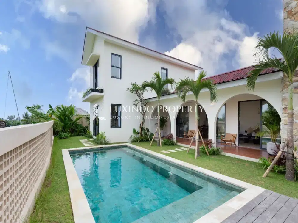 DIJUAL VILLA DENGAN 3 KAMAR TIDUR DI SINGAKERTA