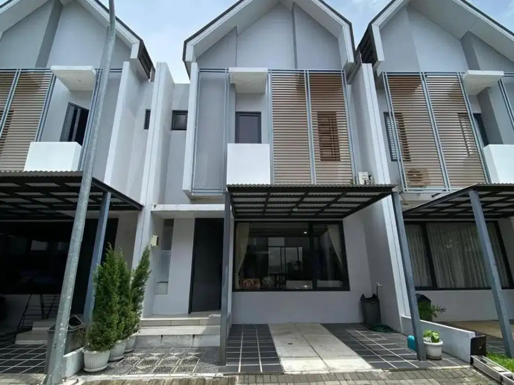 Dijual Rumah Full Furnished 2 Lantai Siap Huni di BSD dekat Akses tol & AEON Mall