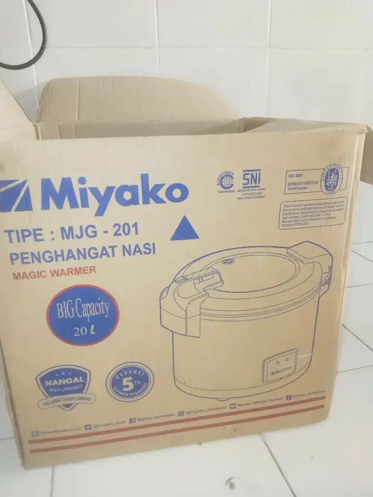 Magic Warmer (Penghangat Nasi) Miyako 20Liter