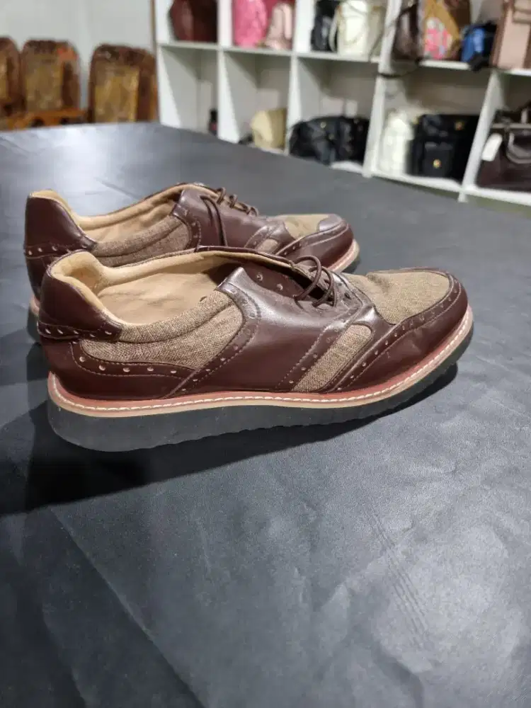 Sepatu pria merk Renoma paris size 42