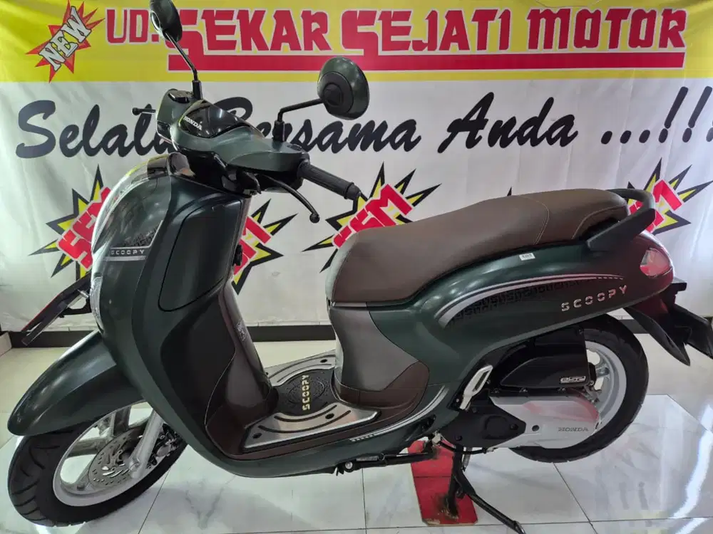 New Scoopy prestige keyless 2024 plat L..