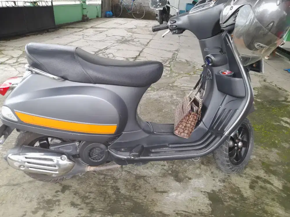 Dijual vespa matik S
