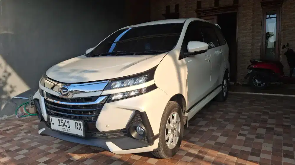 DIJUAL XENIA R DELUXE 1.3 MT 2019