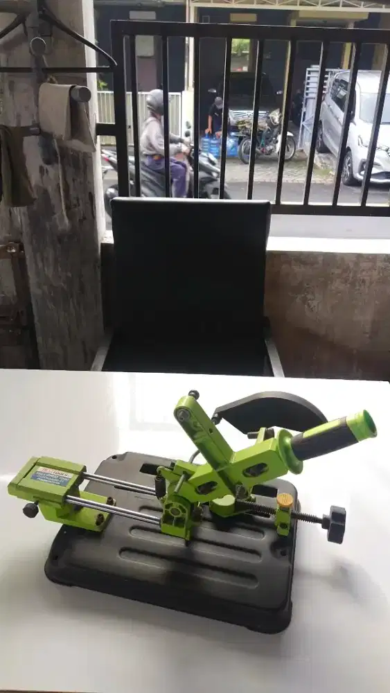 Sliding Stand Gerinda & Track Saw circular Saw