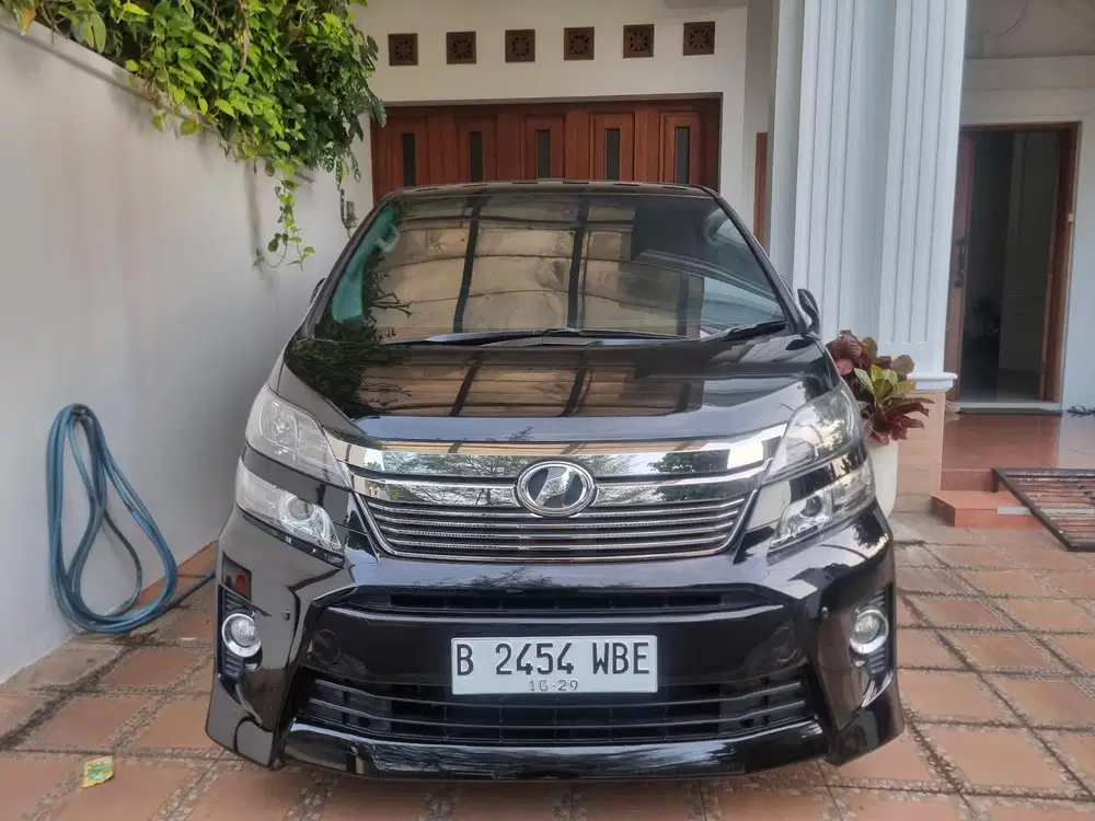 Toyota Vellfire  ZG 2014 Antiq KM 50 full orisinil