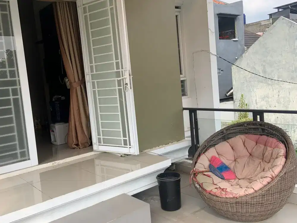 Rumah Full Furnished Padasuka Ideal Residence