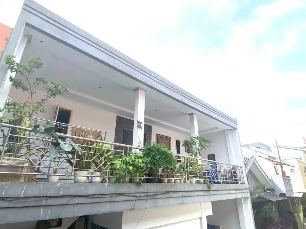 DIJUAL RUMAH KOST STRATEGIS DUREN TIGA SELATAN PASAR MINGGU JAKSEL