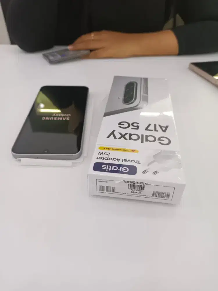 Samsung a17 5G 8/256
