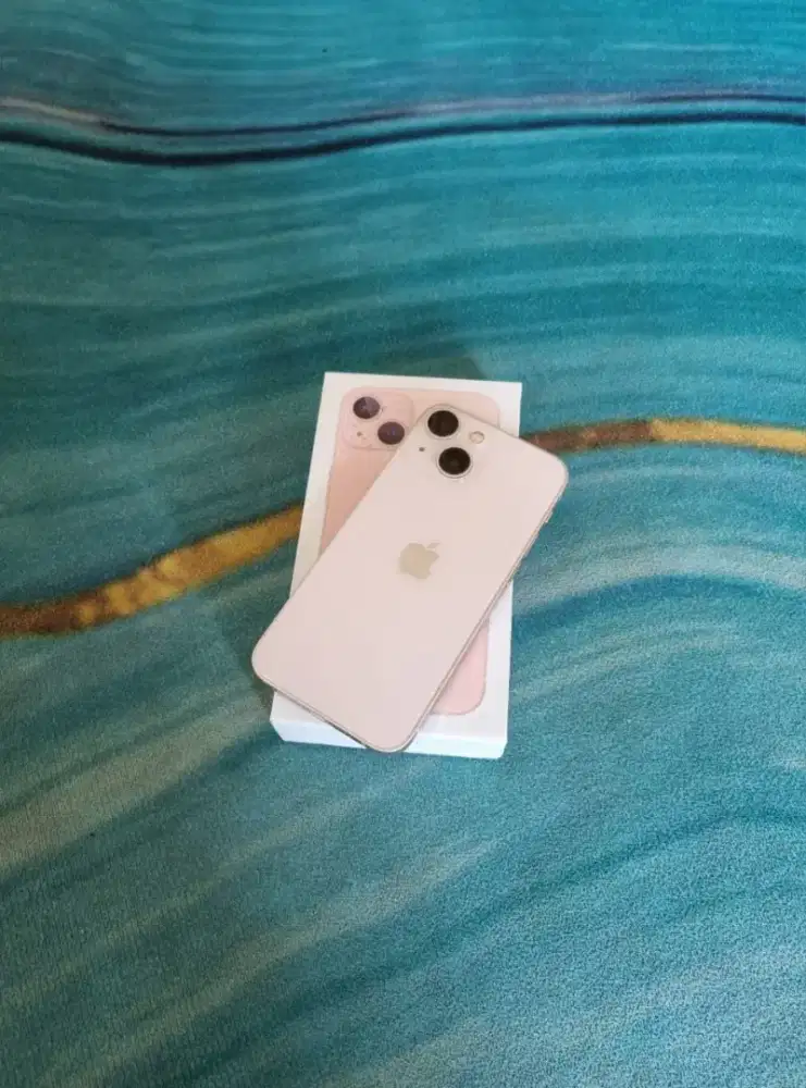 IPhone 13 128 gb pink