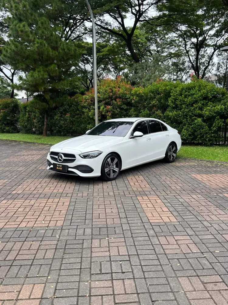 [ODO 3RB] Mercedes Benz C 200 Avantgarde 2022