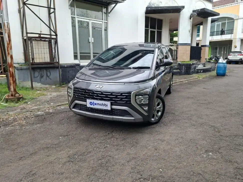 Like New - Hyundai Stargazer 1.5 Trend Essential Bensin MT 2025 Abu