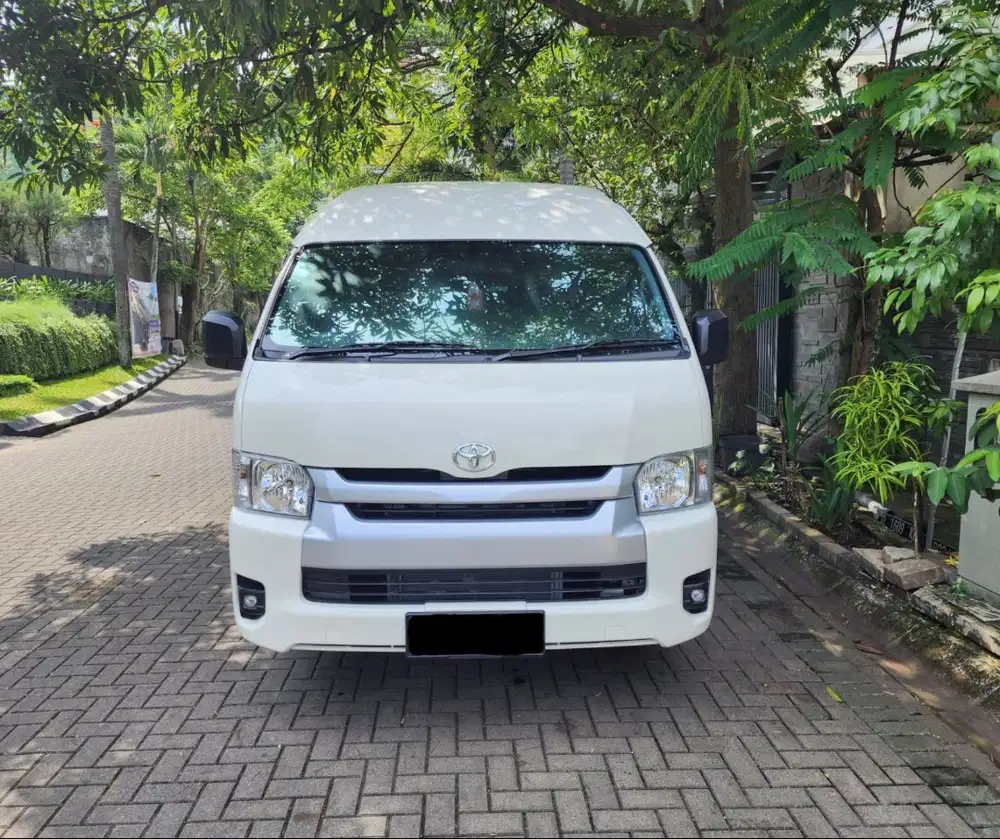 Toyota Hiace Commuter 3.0
