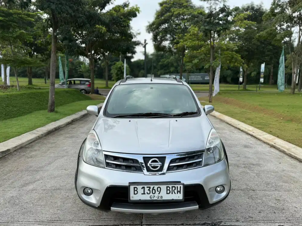 Nissan Livina Xgear automatic 2013