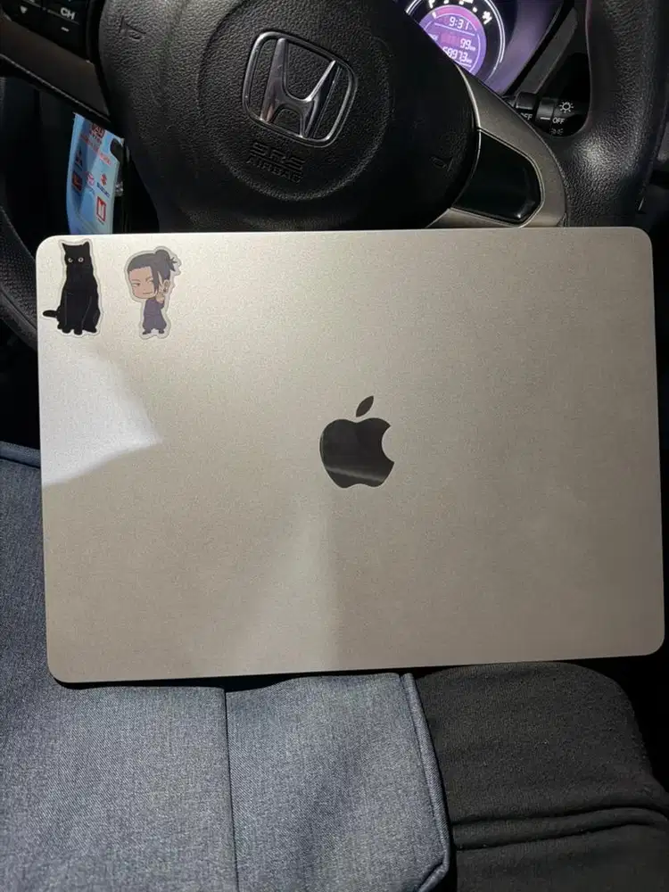 Macbook Air M2 8/256 Gb