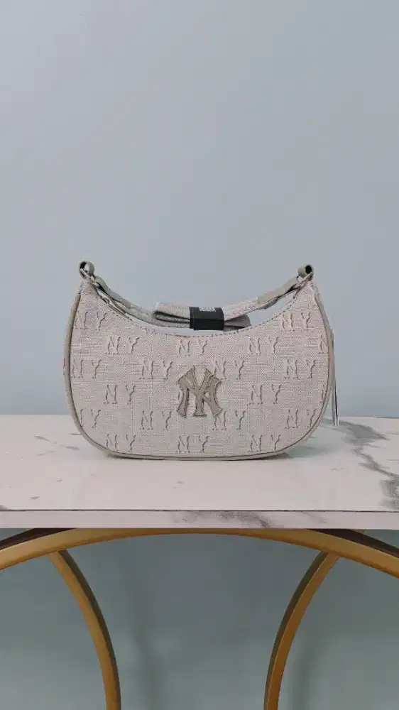 MLB NY Yankees Classic Monogram Jacquard Hobo Bag