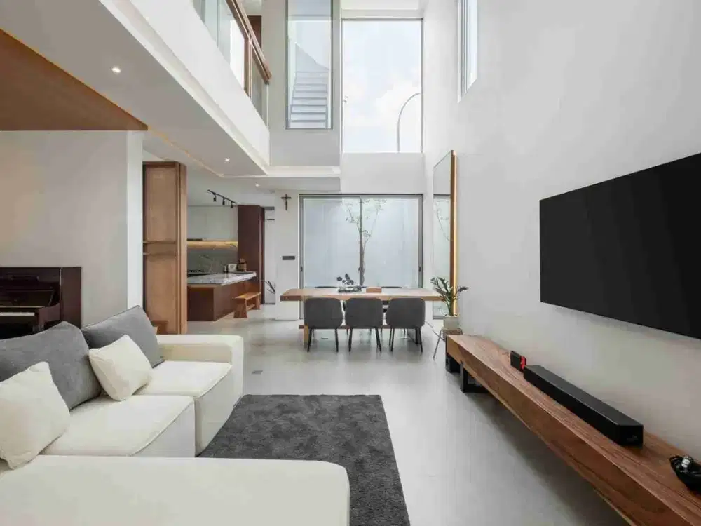 Dijual Rumah Siap Huni The Riviera at puri